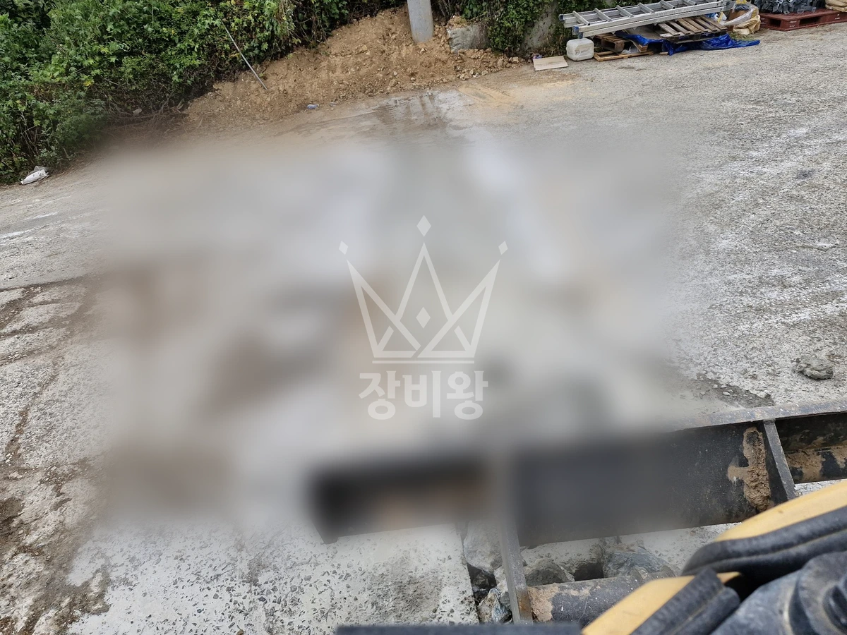 전남광주 강진군 마량면 포크레인(굴착기) 터파기 작업사진 1