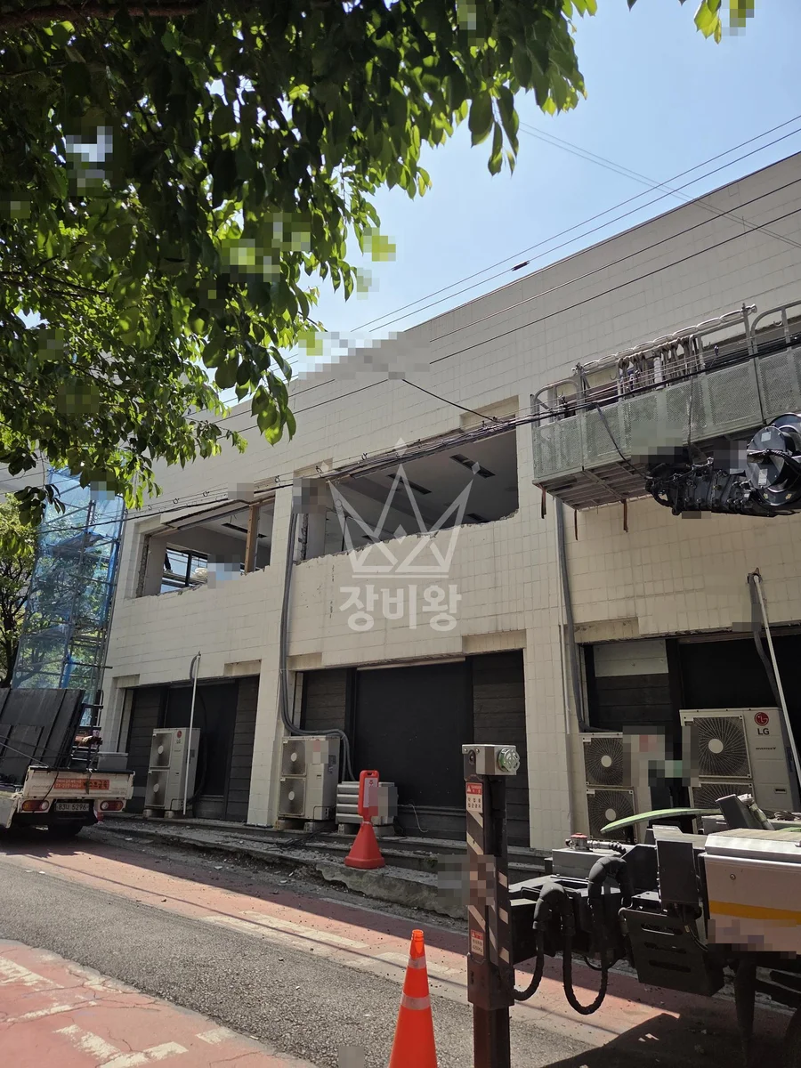 인천 남동구 구월동 3.5톤 스카이차 2~3층 창호설치 작업완료사진 1