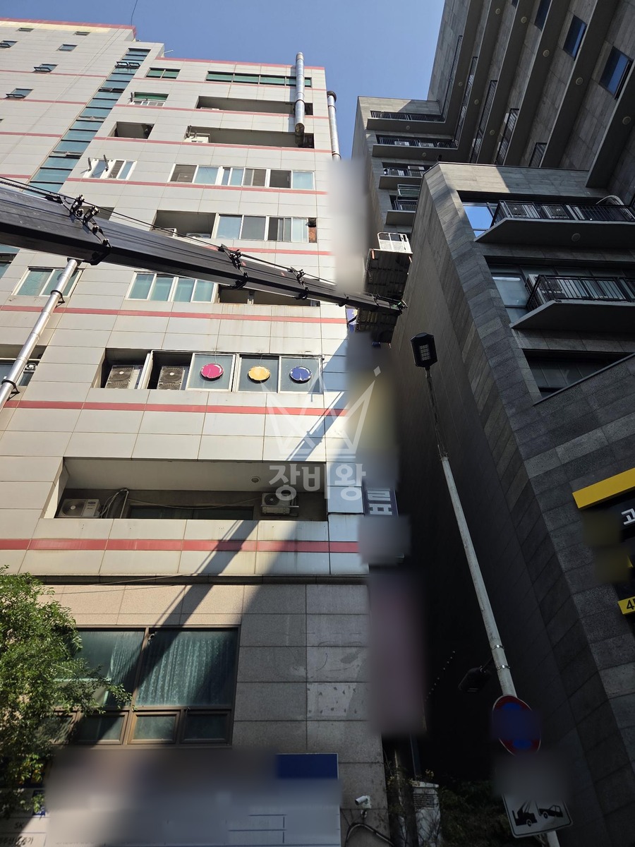 경기 고양시 덕양구 3.5톤 스카이차 간판부착 작업완료사진 1