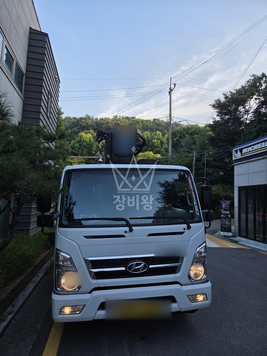 서울 서초구 내곡동 3.5톤 스카이차 작업 현장 도착사진