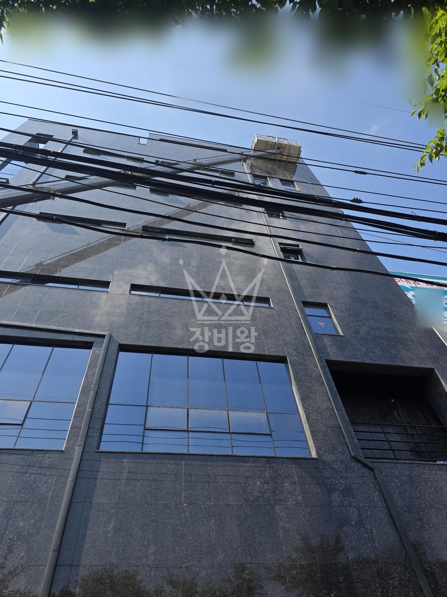 대구 중구 삼덕동3가 5톤 스카이차 간판작업 작업사진 1