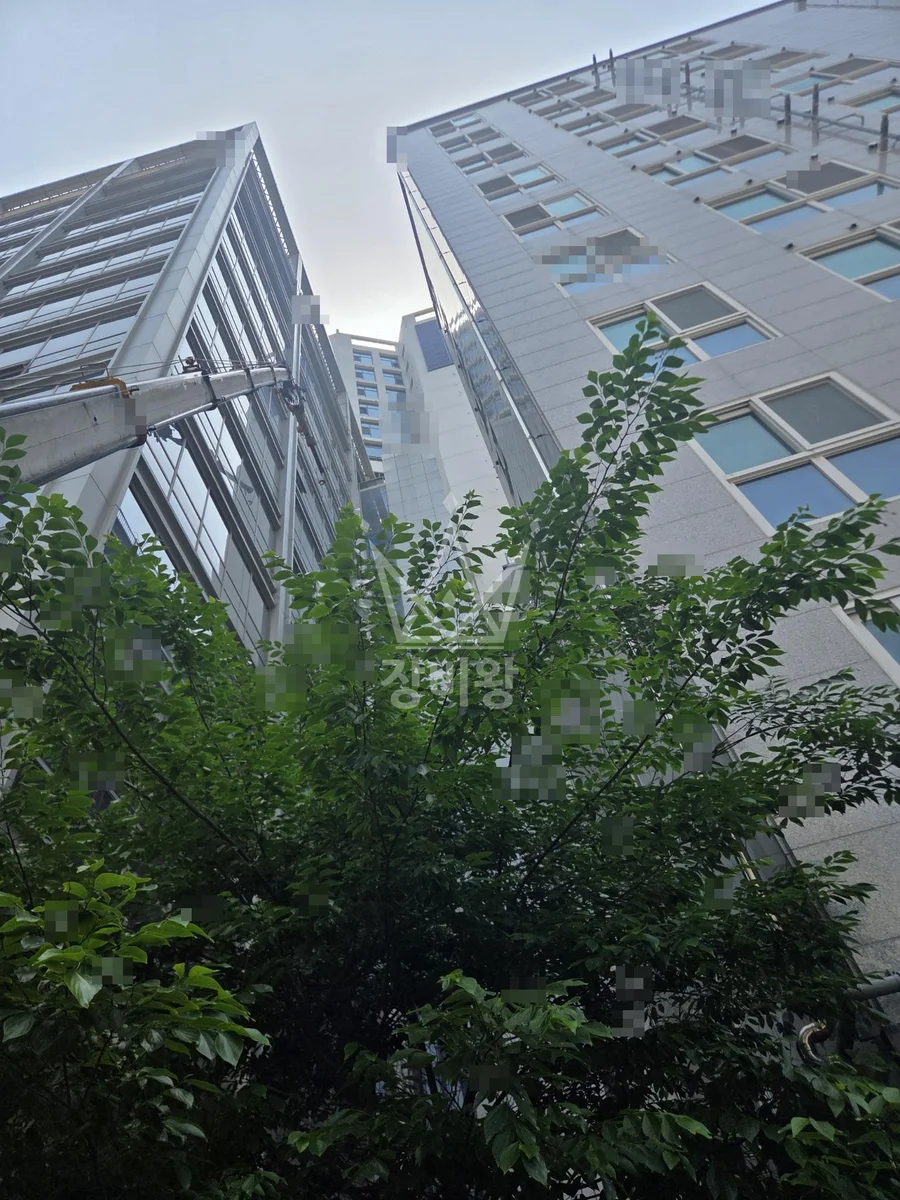 서울 영등포구 영등포동2가 13톤 크레인 에어컨실외기 작업사진 2