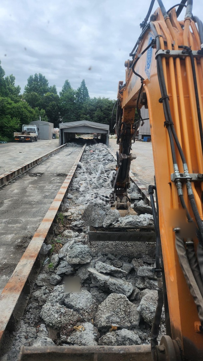 충남 당진시 신평면 포크레인(굴착기) 작업 현장 도착사진