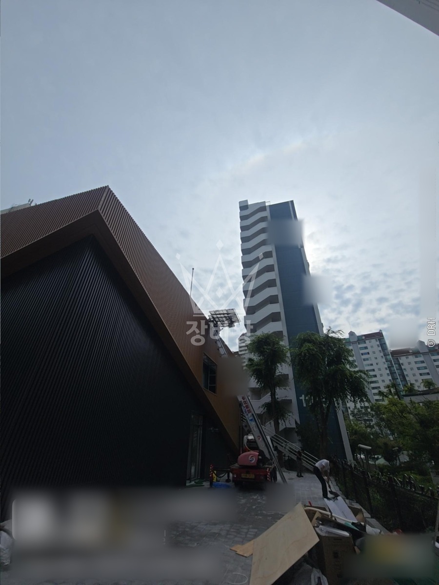 서울 중랑구 신내동 1.2톤 사다리차 자재양중 작업사진 2