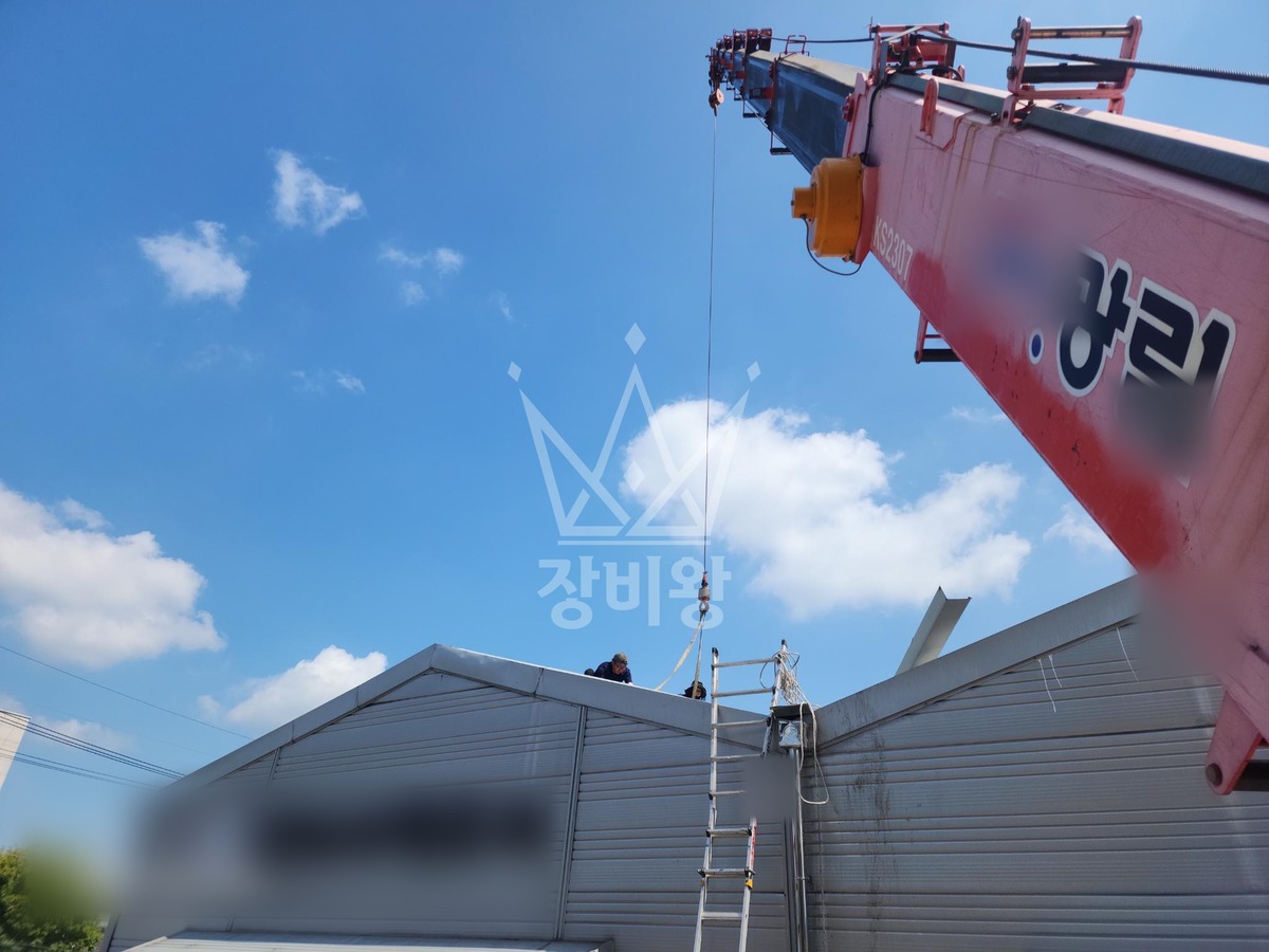 대전 대덕구 덕암동 5톤 크레인 창고자재인양 작업사진 1