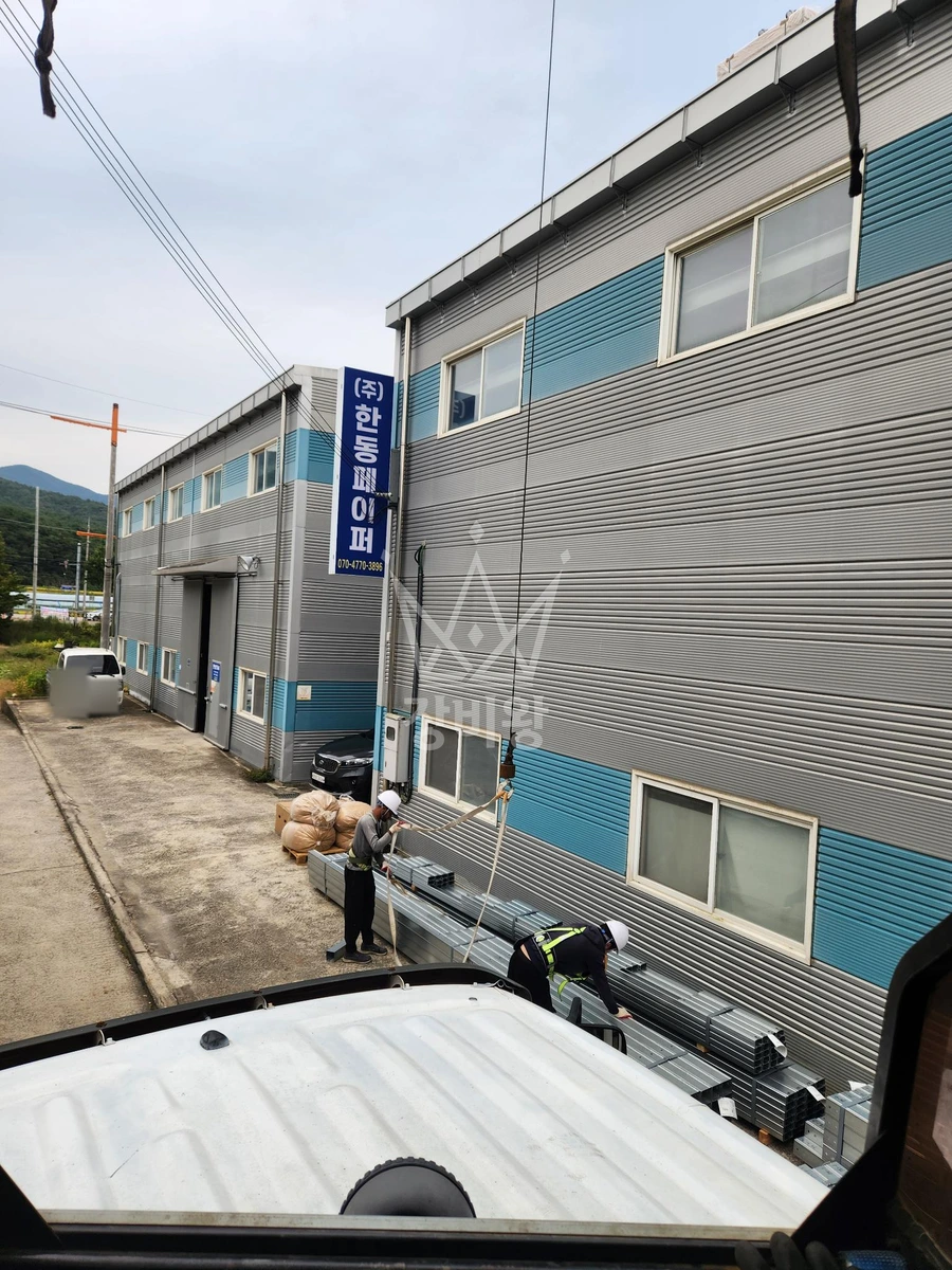 경북 칠곡군 동명면 5톤 크레인 태양광 자재 양중 작업사진 2