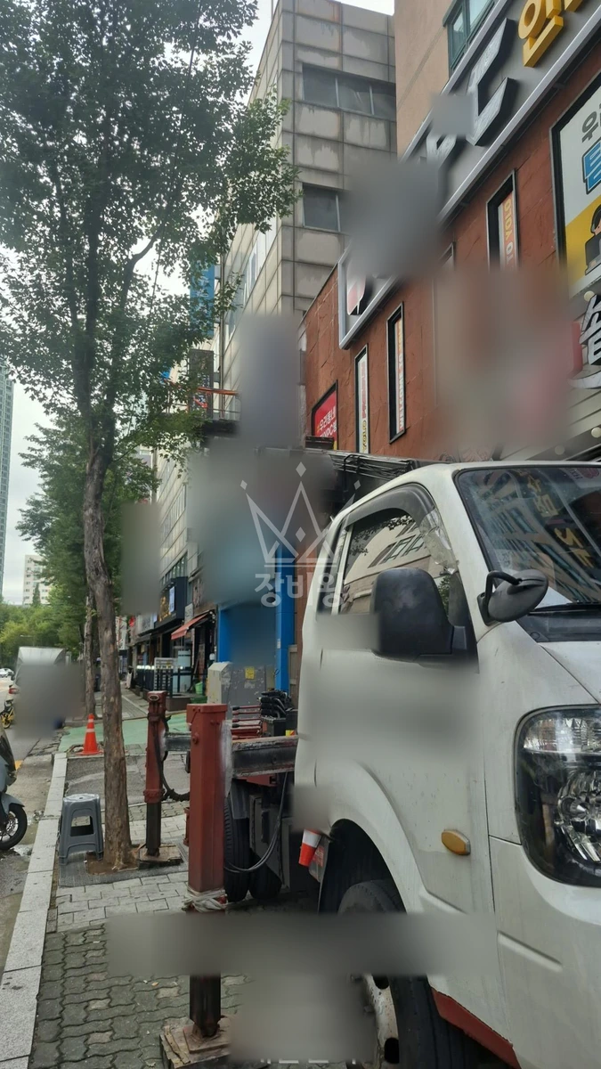 인천 연수구 연수동 1톤 스카이차 외벽고압청소 작업사진 1
